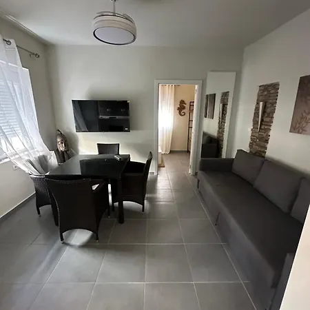 Apartment El Madrono *
